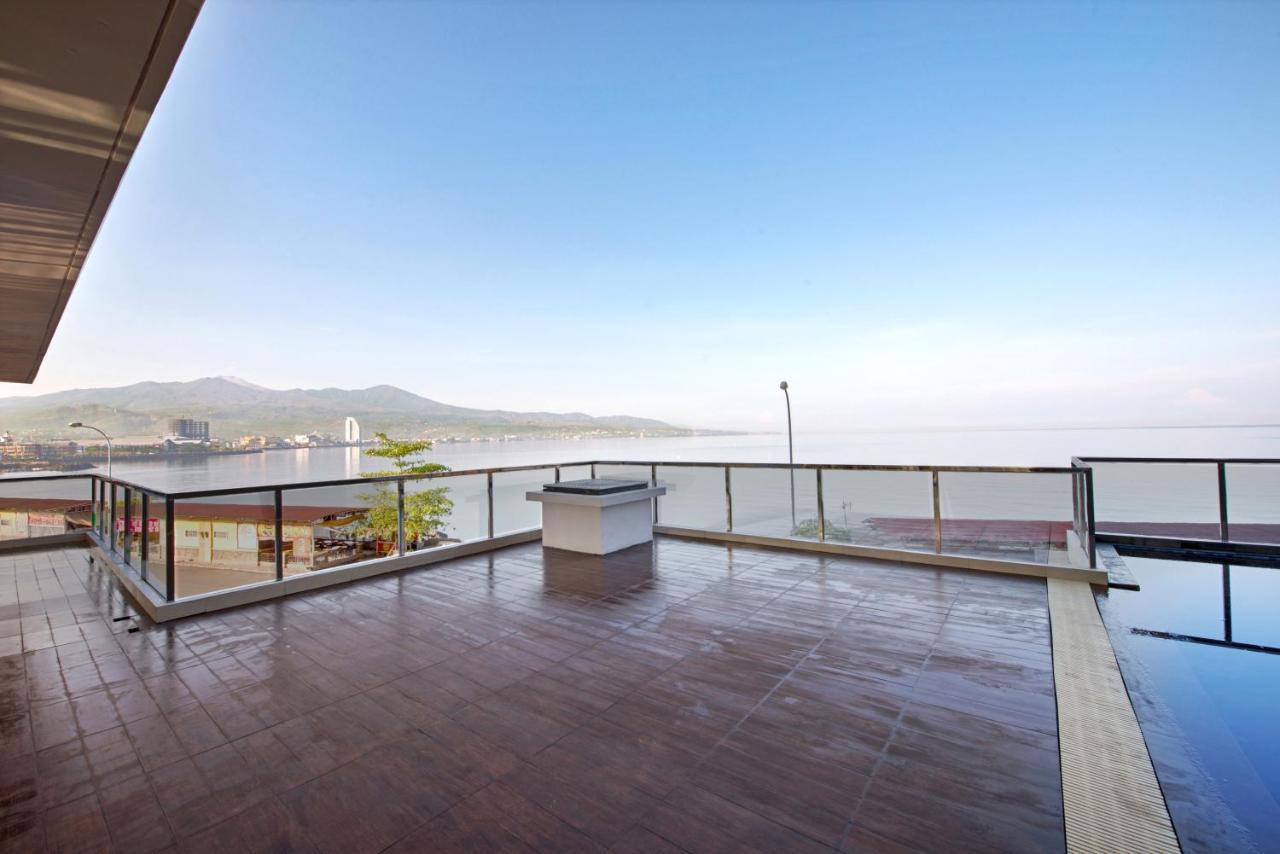 Whiz Prime Hotel Megamas Μανάντο Εξωτερικό φωτογραφία